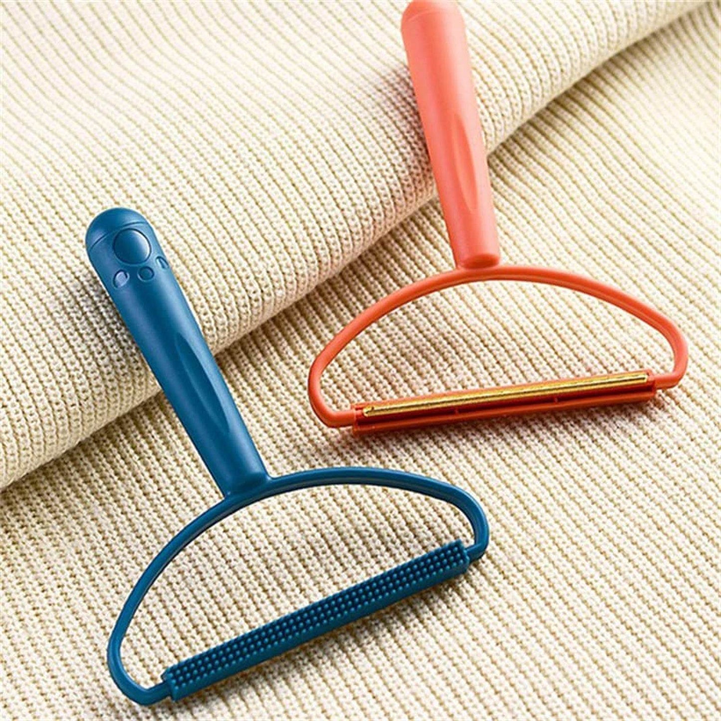 2in1 Portable Lint Remover at Home Use | Use for Removing Lint Dust in Furniture and Wool Clothes Sweater Carpet | Woolen Fabrics Brush Sticky Lint Roller with Long Handle (1 Pc) - infinityexculsivestore.com