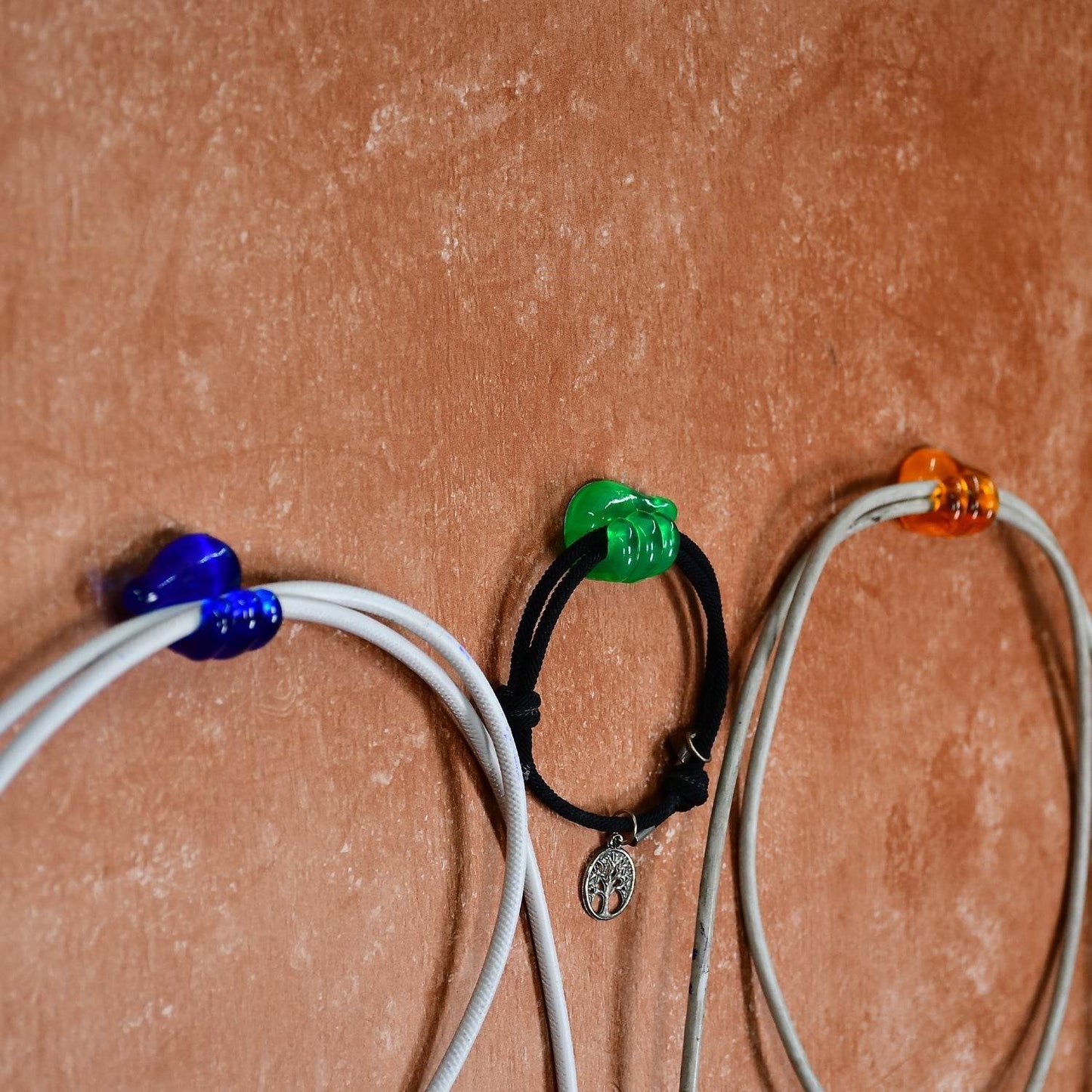10pc Multi functional Hand Shape Wall Clip Hanger Keys Cable Holder (Moq -4pc) - infinityexculsivestore.com