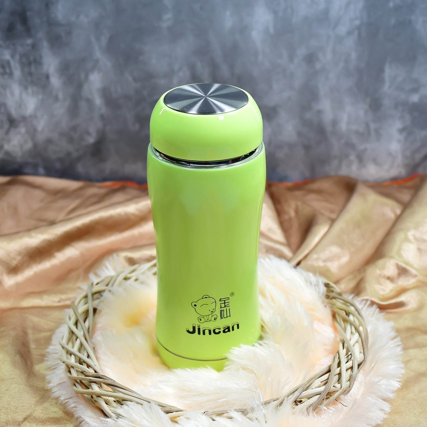 1PC STAINLESS STEEL MIX BOTTLES FOR STORING WATER AND SOME OTHER TYPES OF BEVERAGES ETC. - infinityexculsivestore.com