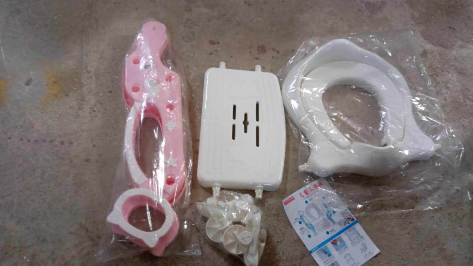 2 In 1 Potty Training Toilet Seat with Step Stool Ladder For Toddlers - infinityexculsivestore.com