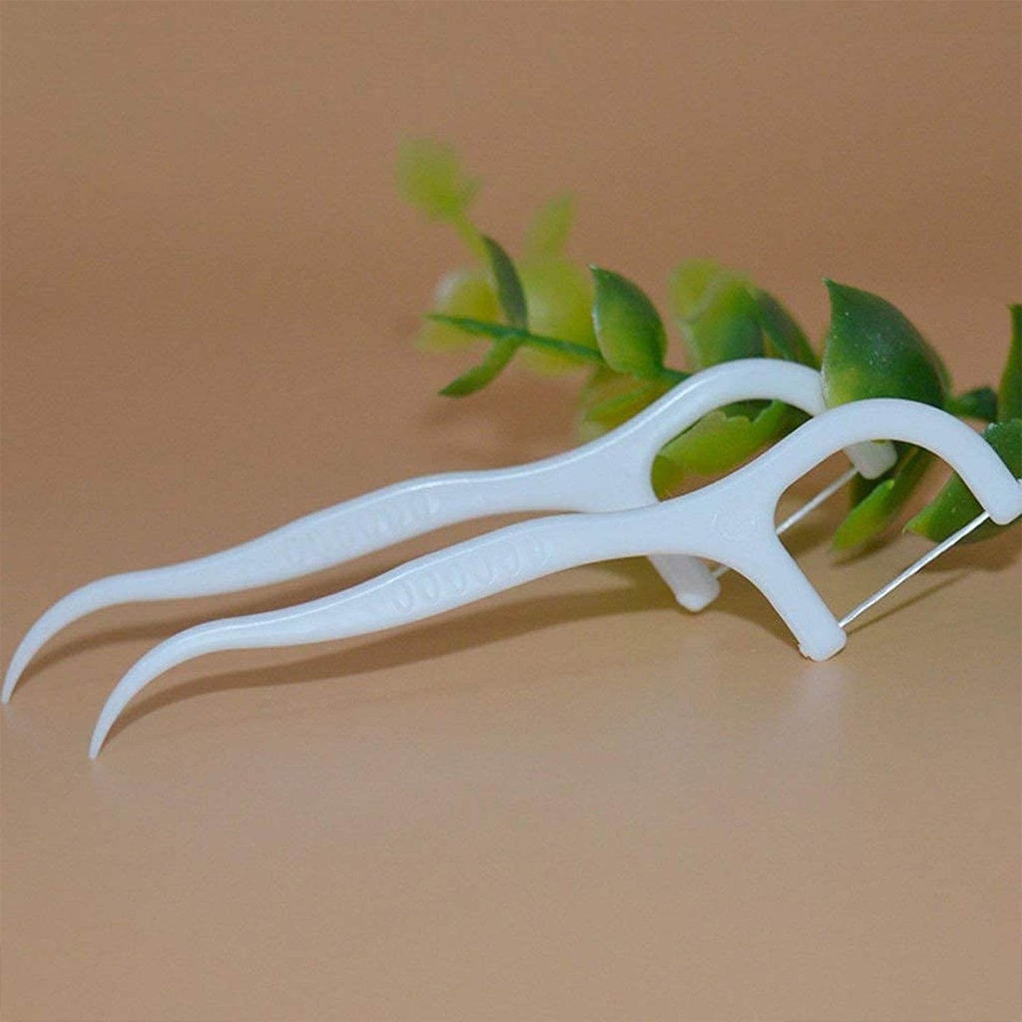 2 In 1 Tooth Picks Flosses, Portable Toothpicks, Resealable Oral Care Dental Flosser, Easy Storage Dental Pick for Fresh Breath and Healthy (300 Pcs Set) - infinityexculsivestore.com