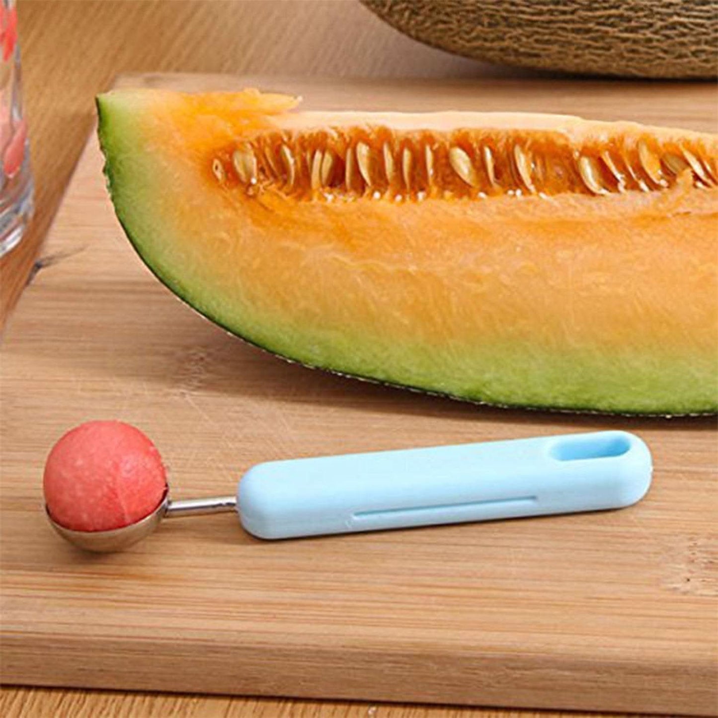 2 in 1 Kitchen Tool - Soft Fruit Peeler and Baller - Avocado, Papaya, Watermelon, Honey Dew - Kitchen Gadget Tool (1 Pc) - infinityexculsivestore.com