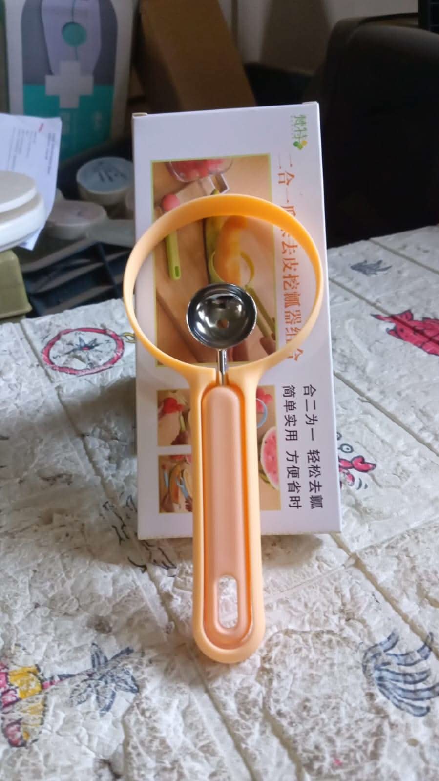 2 in 1 Kitchen Tool - Soft Fruit Peeler and Baller - Avocado, Papaya, Watermelon, Honey Dew - Kitchen Gadget Tool (1 Pc) - infinityexculsivestore.com