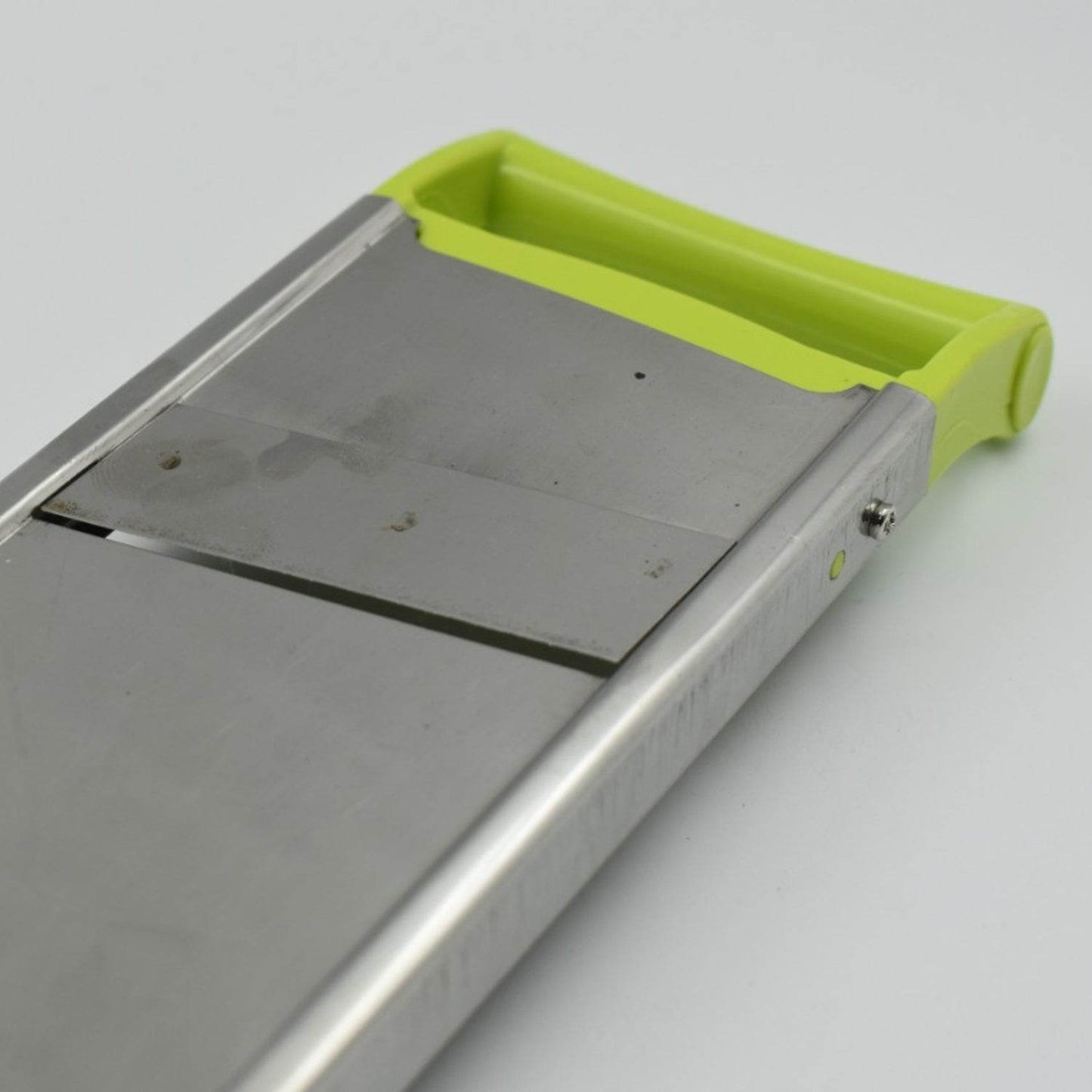 2 in 1 Potato Slicer used in all kinds of household kitchen purposes for cutting and slicing of potatoes. - infinityexculsivestore.com