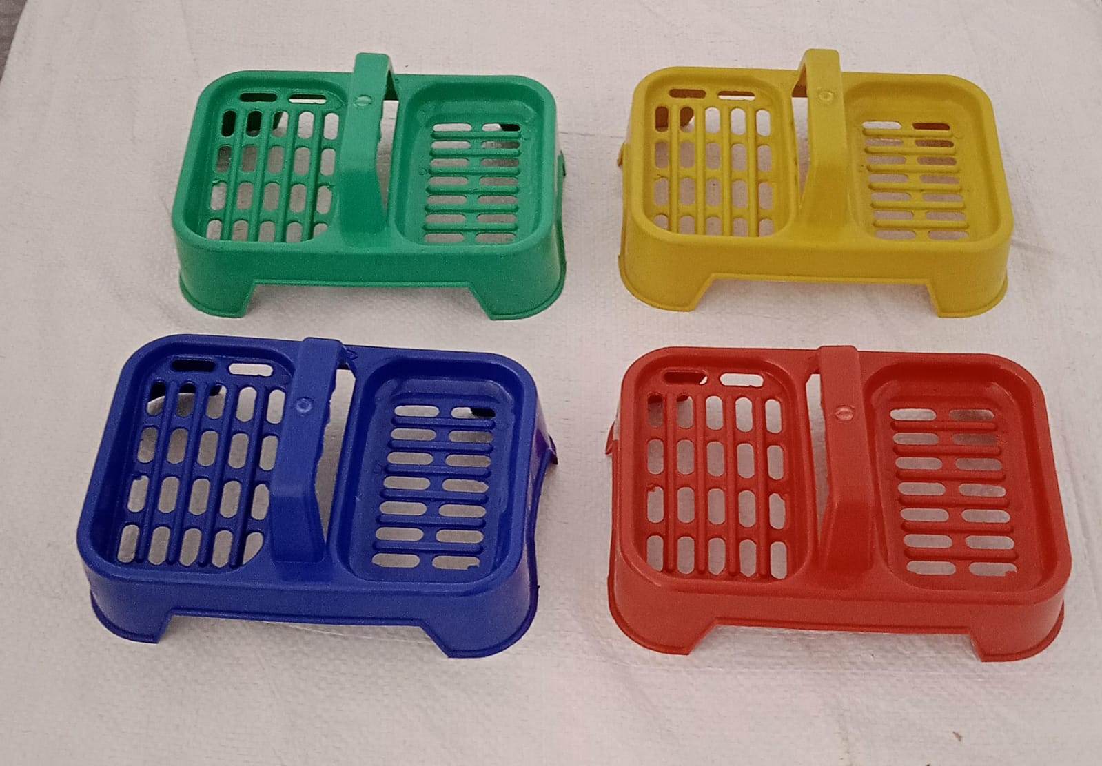 2in1 Plastic Soap Case / Soap Dish / Soap Stand, 2 Section Plastic Soap Case Soap Holder Soap Dish For Bathroom Kitchen Sink (1 Pc / Multicolor ) - infinityexculsivestore.com