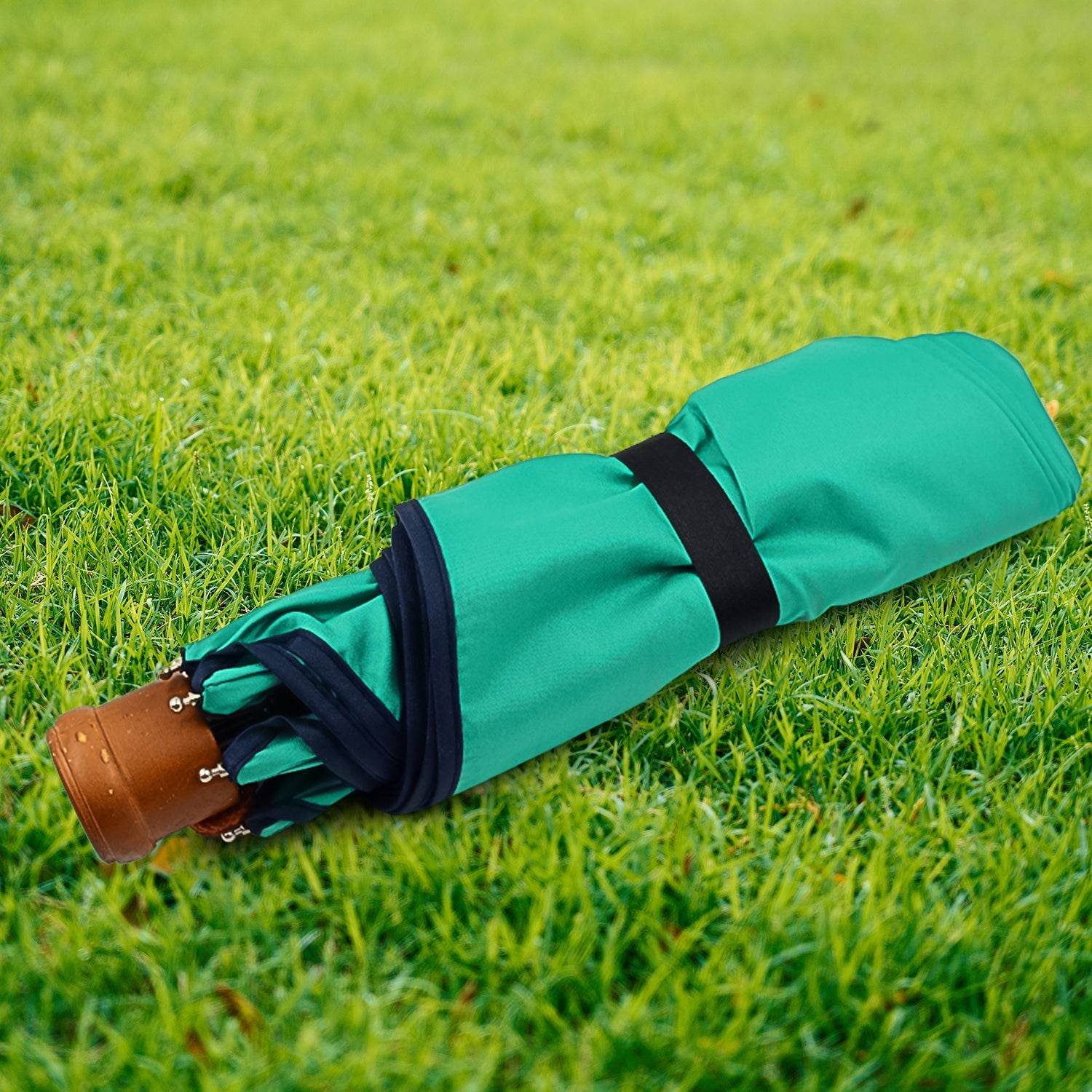 3 - Fold Sun & Rain Protective Foldable Umbrella (1 Pc) - infinityexculsivestore.com