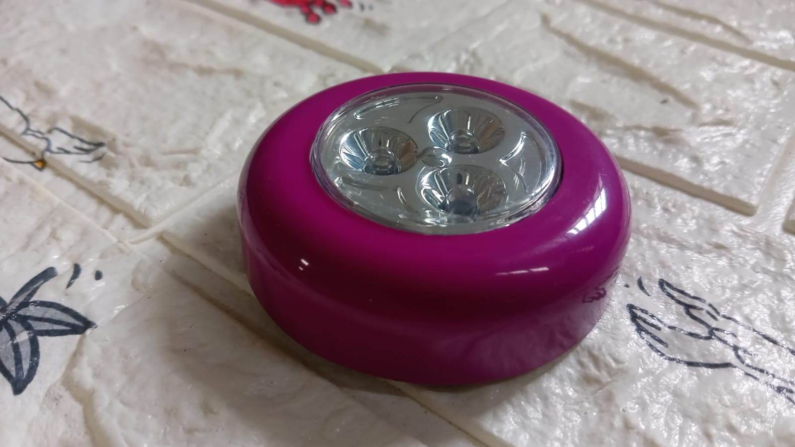 3 LED CORDLESS STICK TAP WARDROBE TOUCH LIGHT LAMP (1 Pc) - infinityexculsivestore.com