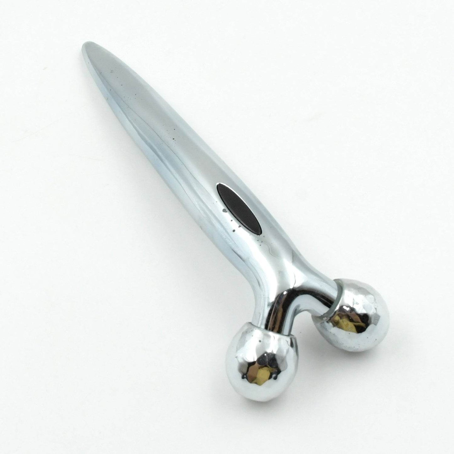360 Degree Facial Roller, designed for face lifting and skin tightening, improves blood circulation and reduces puffiness. - infinityexculsivestore.com