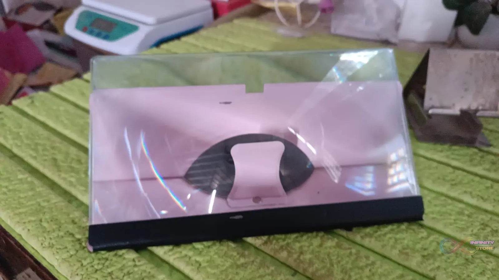 3D HD Mobile Phone Screen Magnifier Amplifier (1 Pc / Loose / 12 Inch) - infinityexculsivestore.com