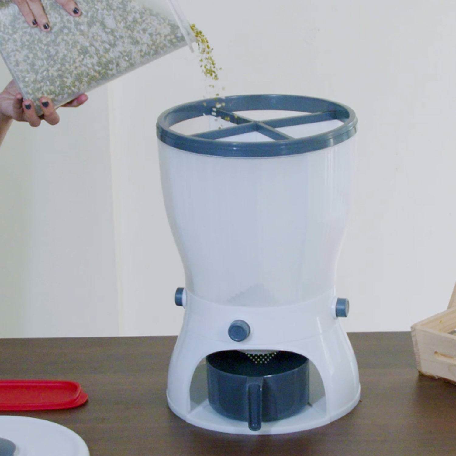 4 - in - 1 10L Rice & Grain Storage Dispenser - infinityexculsivestore.com