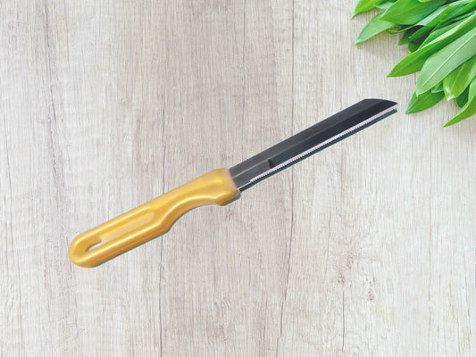 4In1 Combo - Stainless Steel Kitchen Lighter, Knife, Peeler and Smooth Grater - infinityexculsivestore.com