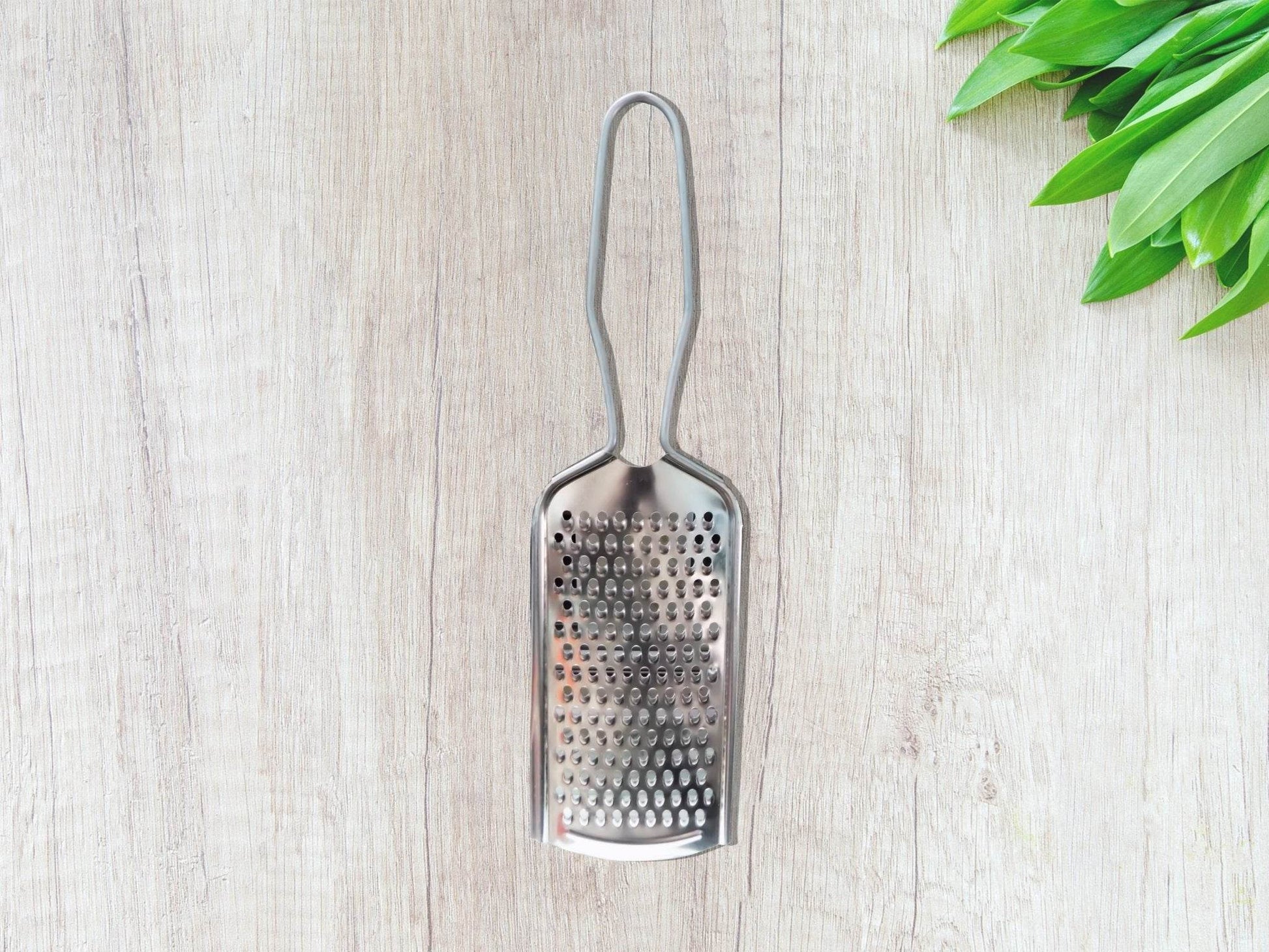 4In1 Combo - Stainless Steel Kitchen Lighter, Knife, Peeler and Smooth Grater - infinityexculsivestore.com