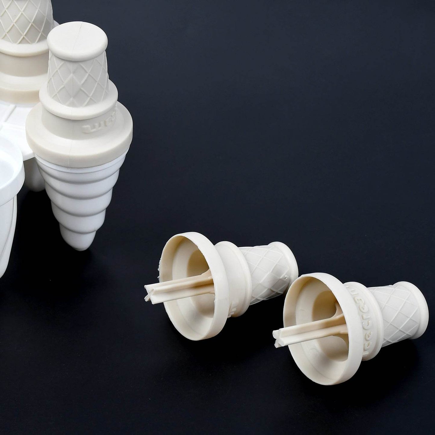 6 Pc ice candy maker Ice Cream Mold used for making ice-creams in all kinds of places including restaurants and ice-cream parlours etc. - infinityexculsivestore.com