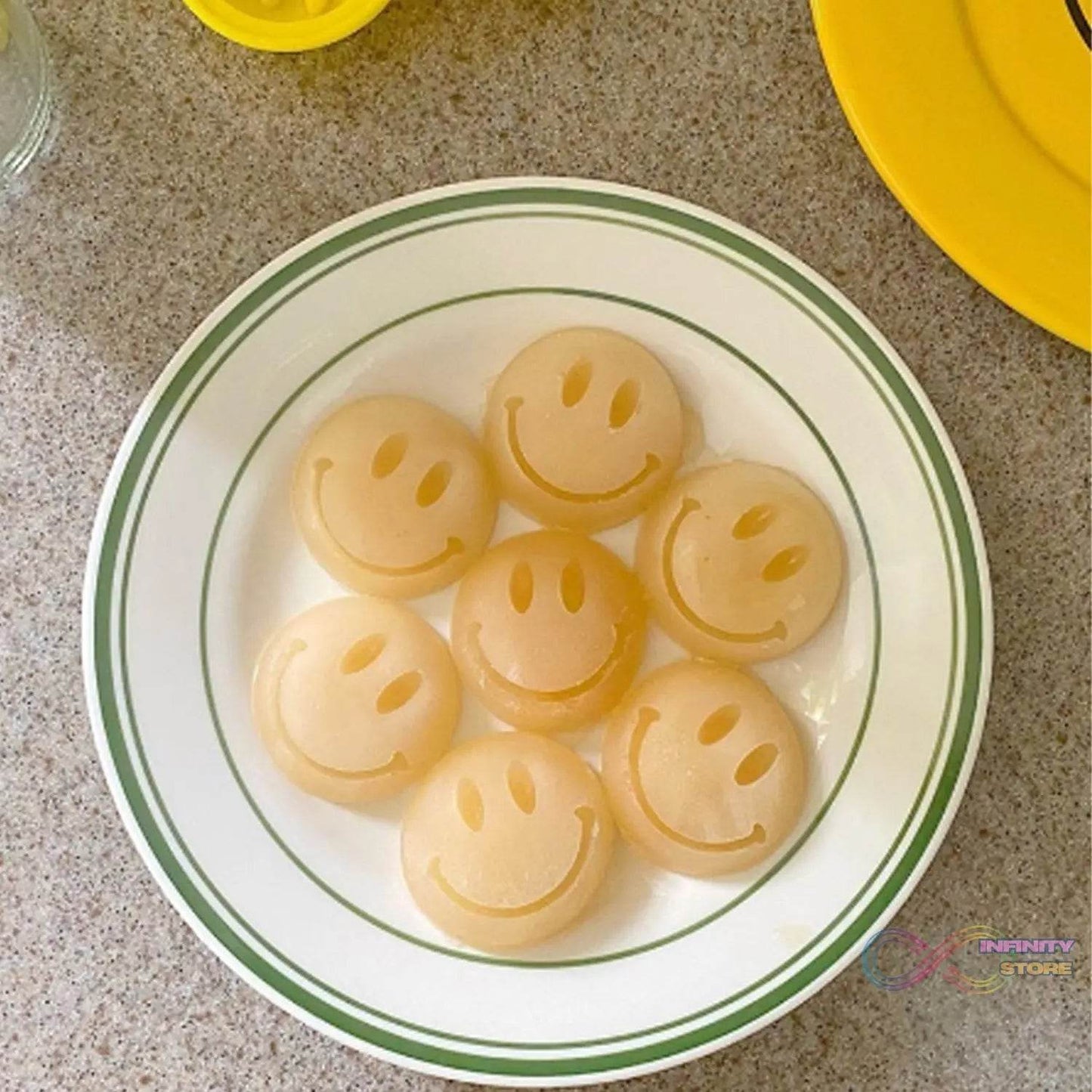 7cavity smiley shape chocolate mold tray cake baking mold Flexible silicone chocolate making tool - infinityexculsivestore.com