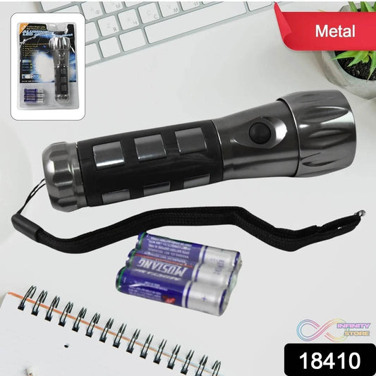 Aluminium Led/Xenon rubber grip Handtourch (3*1.5V AAA batteries / Not Included) - infinityexculsivestore.com