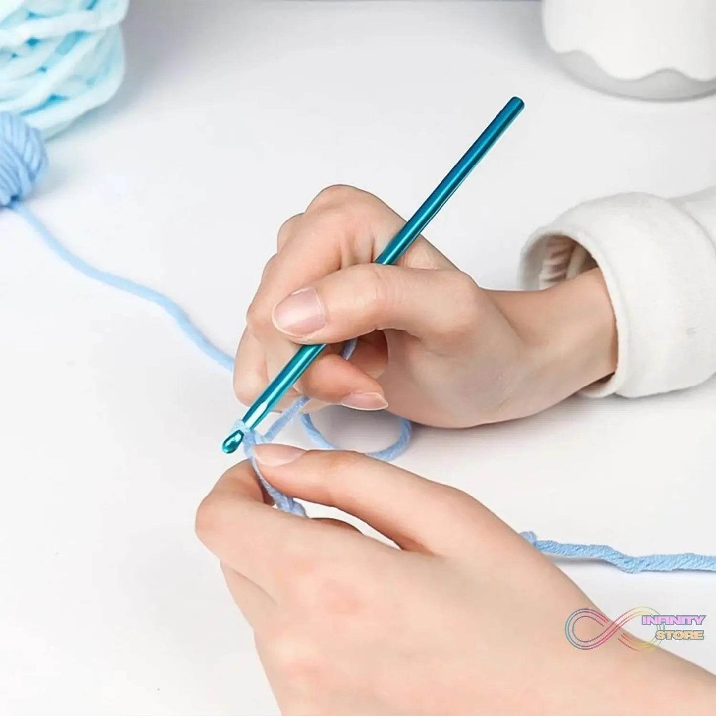 Aluminium Multicolor Knitting Needles, Crochet Kit (12 Pcs Set) - infinityexculsivestore.com