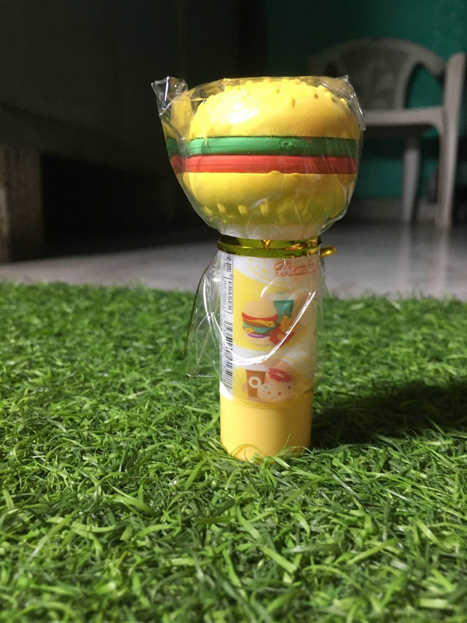 Burger Shape 3D Erasers Cum Sharpener Birth Day Return Gift Party Idea for Kids Birthday (Pack of 06 Pcs) - infinityexculsivestore.com