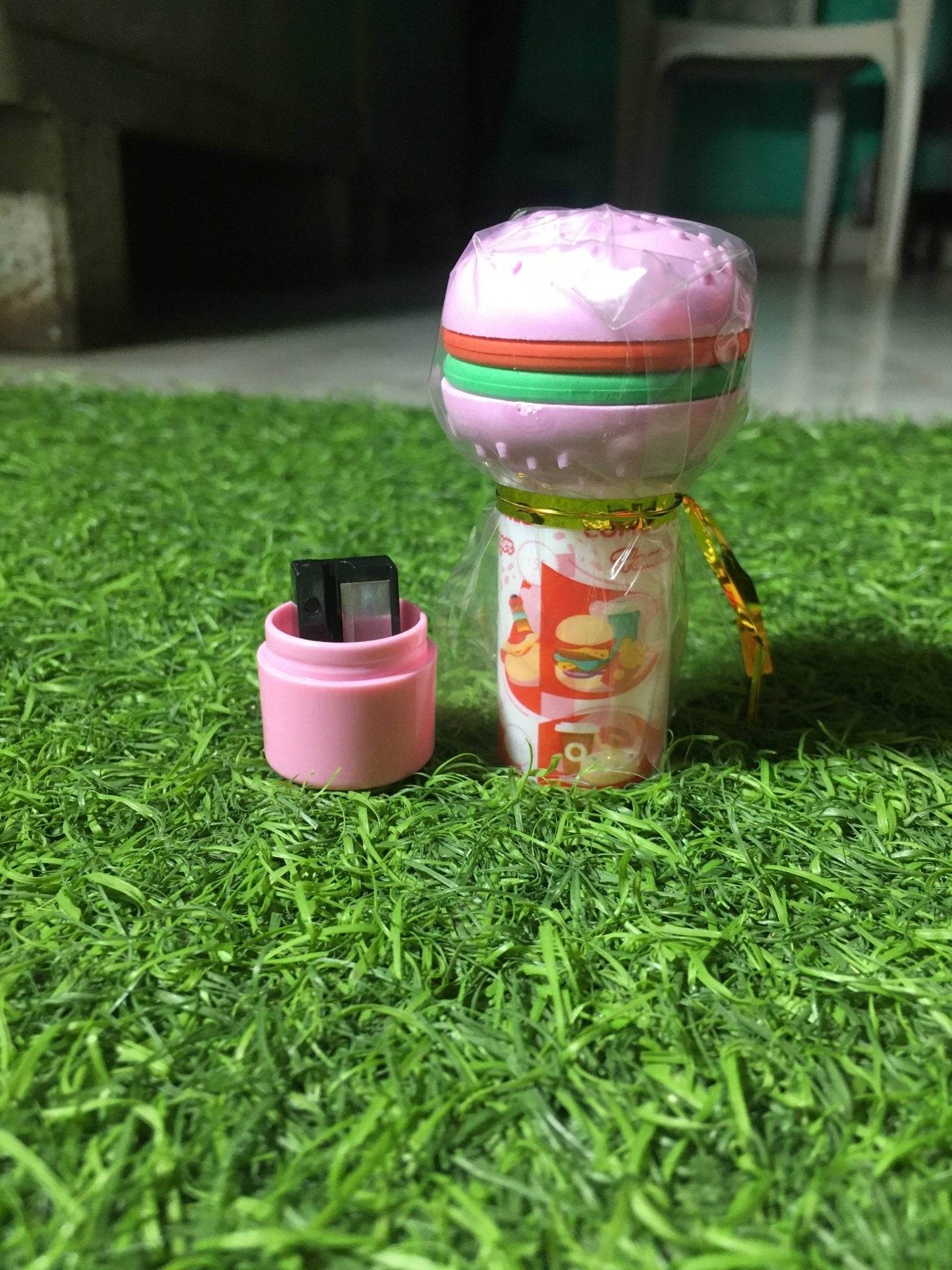 Burger Shape 3D Erasers Cum Sharpener Birth Day Return Gift Party Idea for Kids Birthday (Pack of 06 Pcs) - infinityexculsivestore.com
