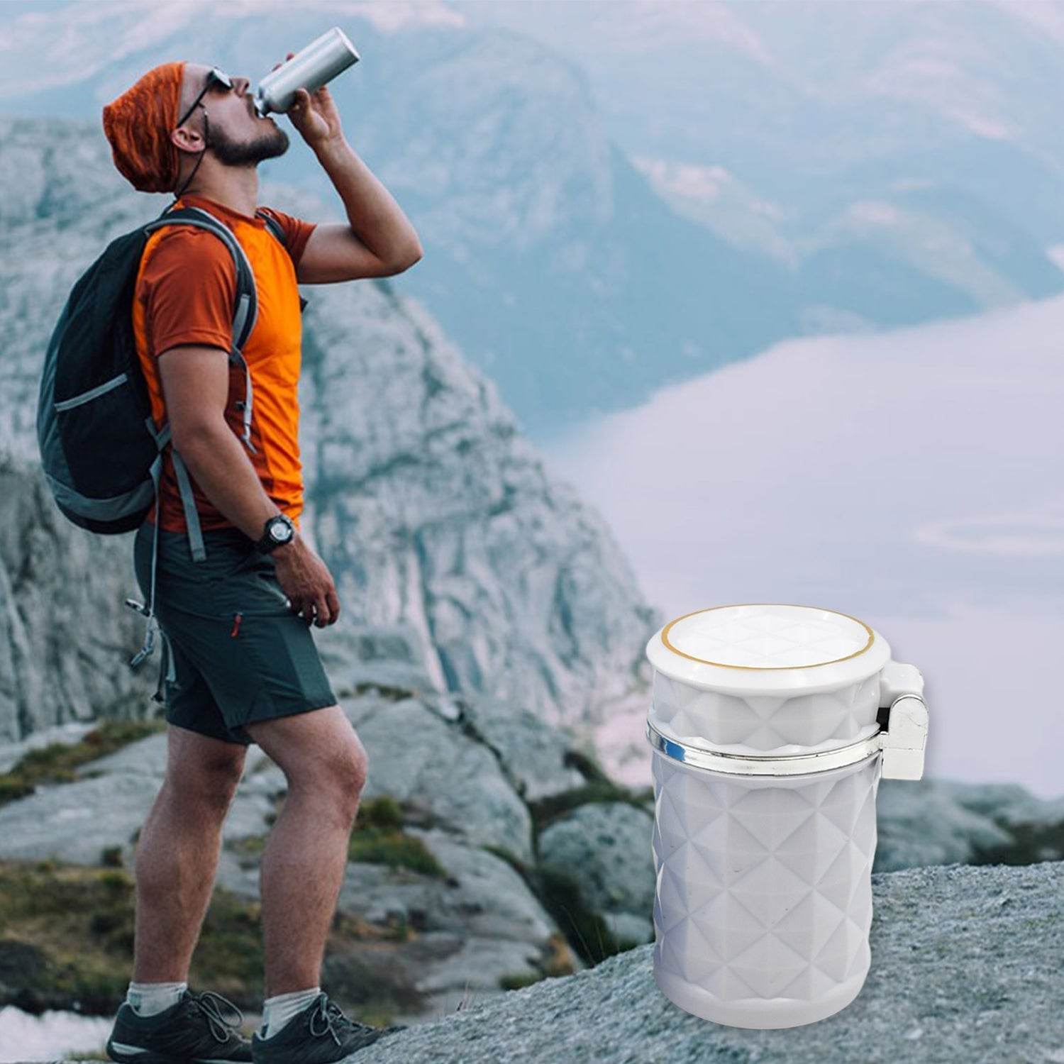 Car Cupholder Travel Ashtray with Lid and LED Light, Portable with Blue LED Light Ideal Decorative Cigar Ash Bucket, Cigarette Ashtray, Car Waste Bin - infinityexculsivestore.com