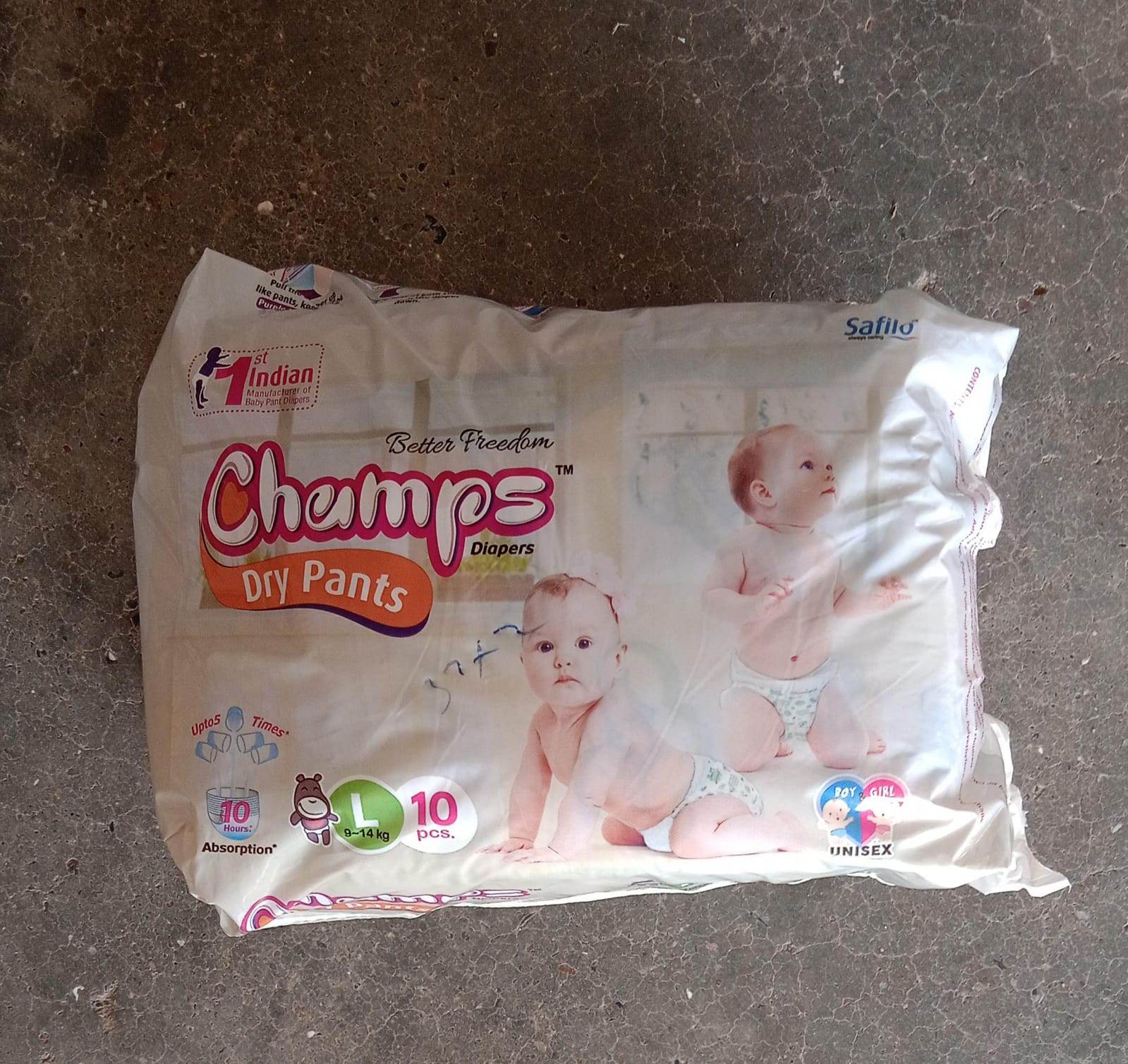 Champs Travel Diapers (Large, 10 Pcs): Leakproof, Soft & Dry, Baby Diaper Pants - infinityexculsivestore.com
