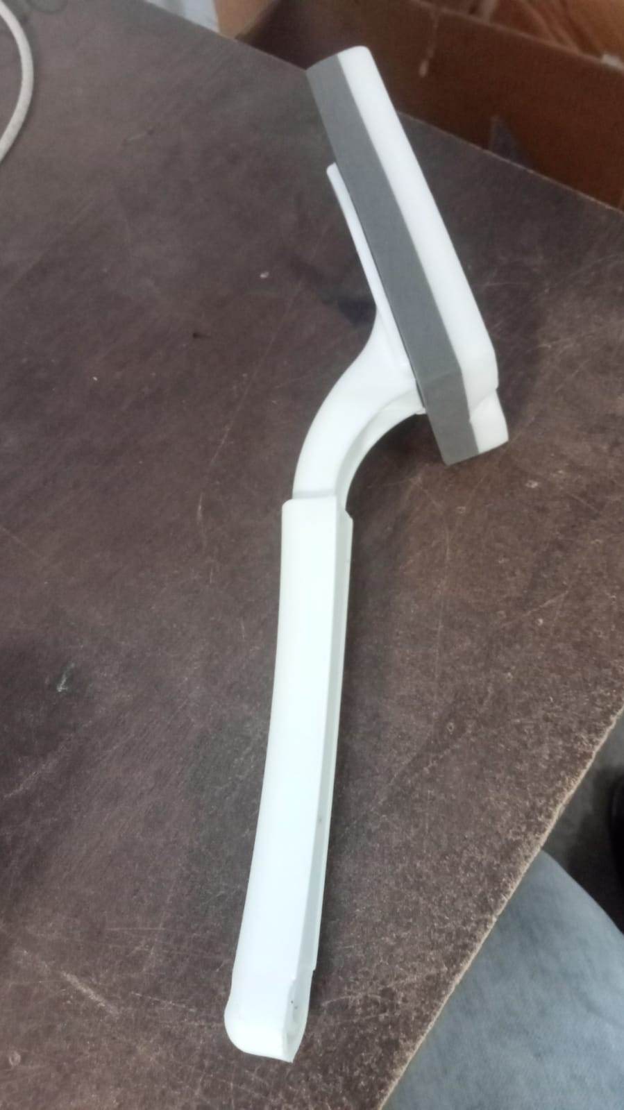 Cleaning Brush Creative Triangle Kitchen Brush Bathroom Cleaning Tool Cleaning Brush - infinityexculsivestore.com