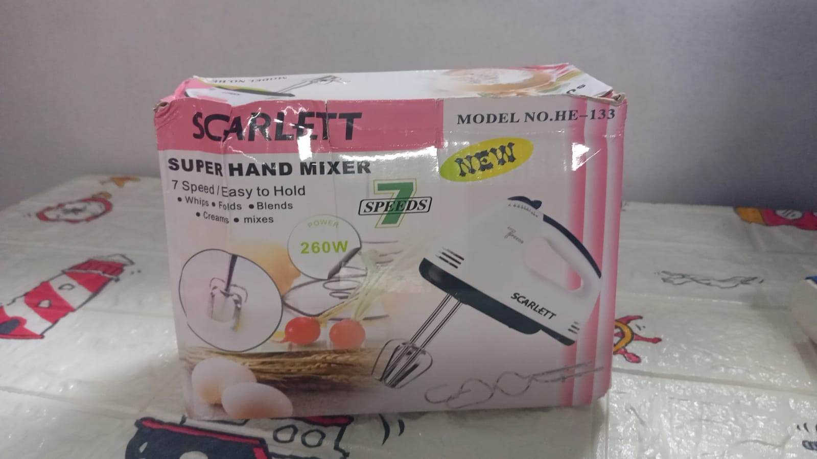 Compact Hand Electric Mixer / Blender for Whipping / Mixing with Attachments - infinityexculsivestore.com
