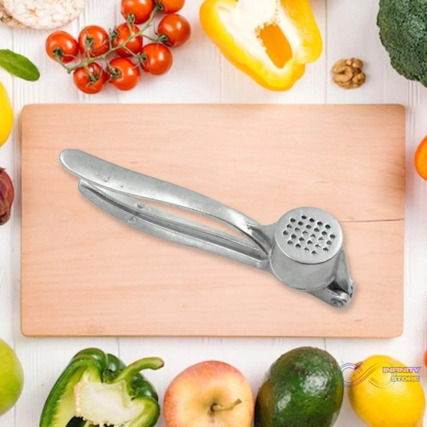 Crush Garlic with Ease: Lightweight Aluminum Garlic Press (1 Pc) - infinityexculsivestore.com