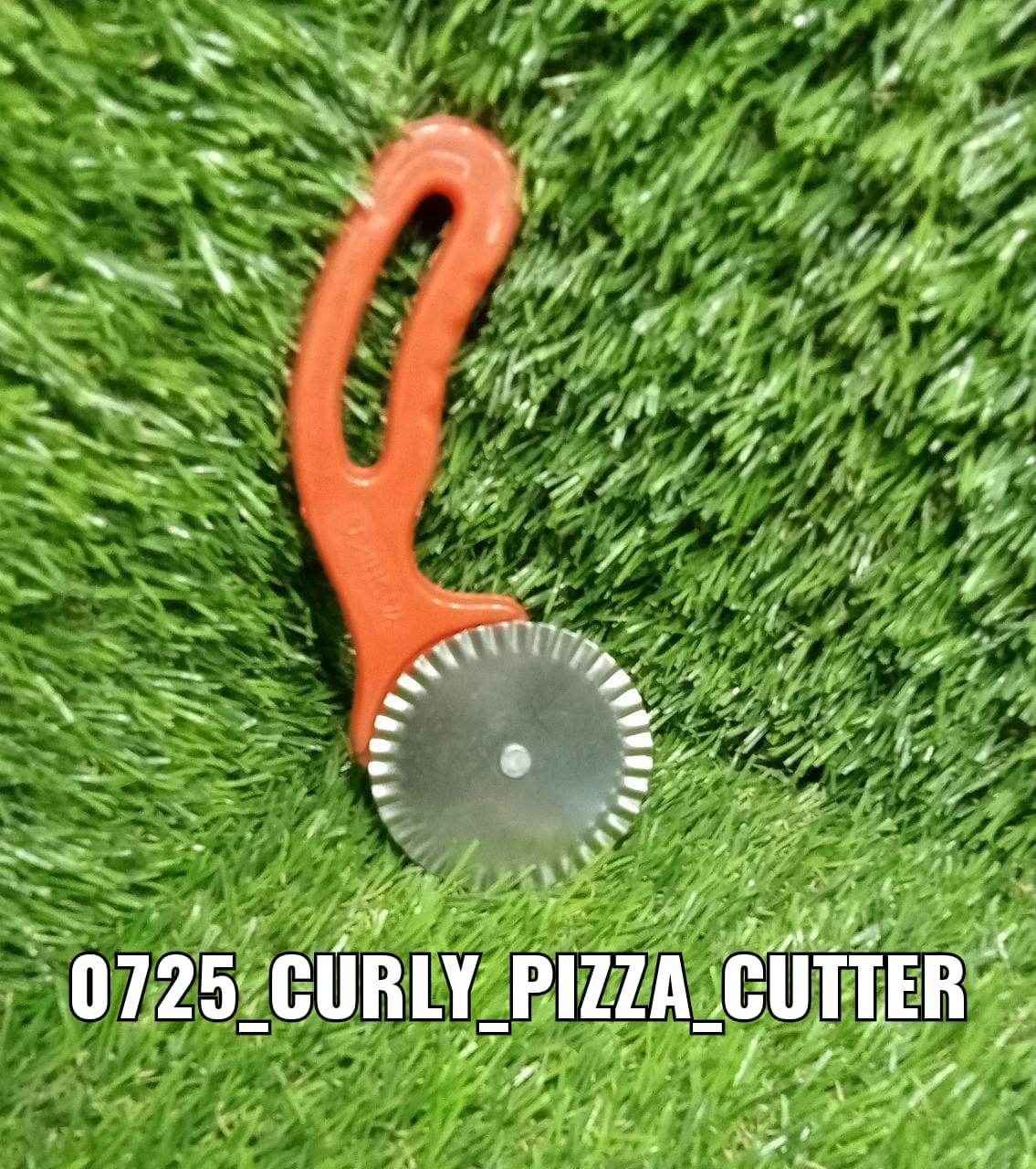 Curly Pizza Cutter / Pastry Cutter / Sandwiches Cutter - infinityexculsivestore.com