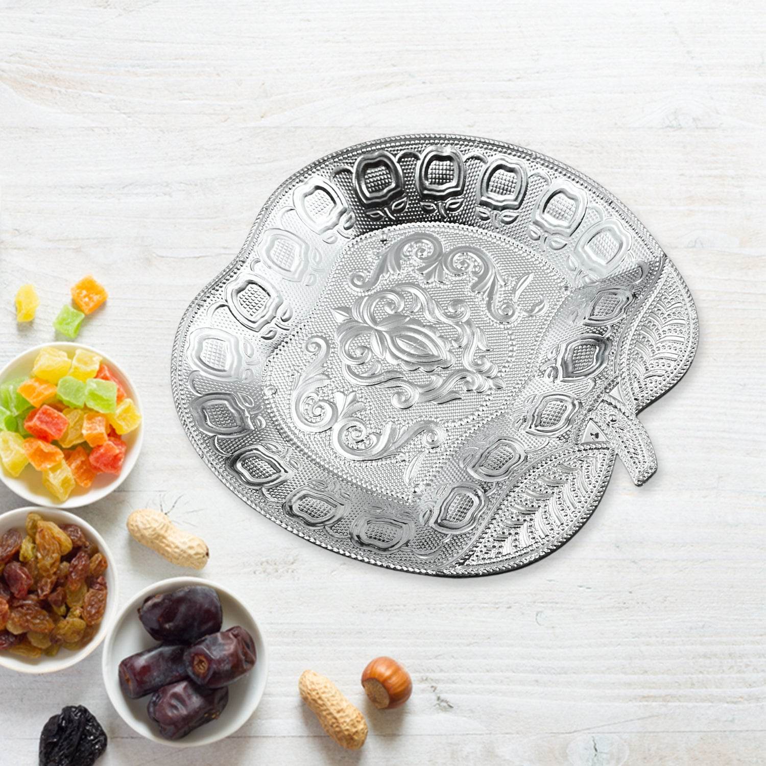 DECORATIVE MUKHWAS SERVING TRAY SERVING MUKHWAS PLATE FANCY TRAY DRY FRUIT SERVING TRAY (1 Pc Set) - infinityexculsivestore.com