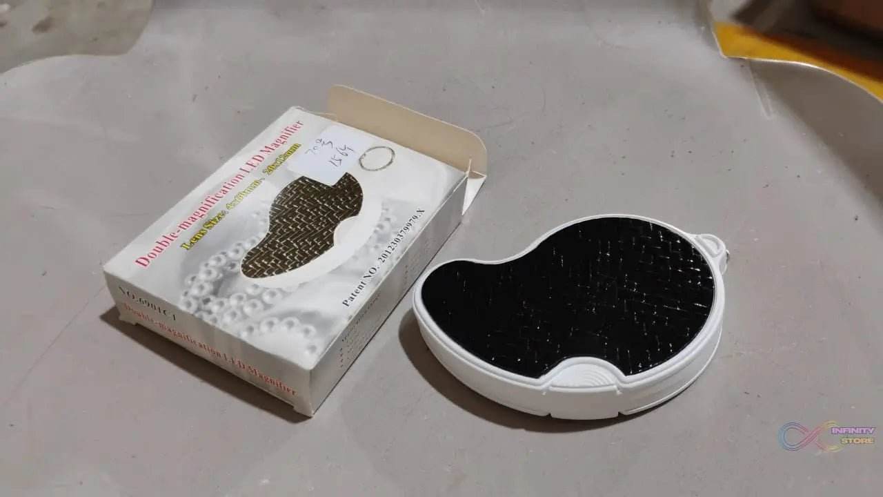 Double-Magnification Led Magnifiers with Light (1 Pc / Big) - infinityexculsivestore.com