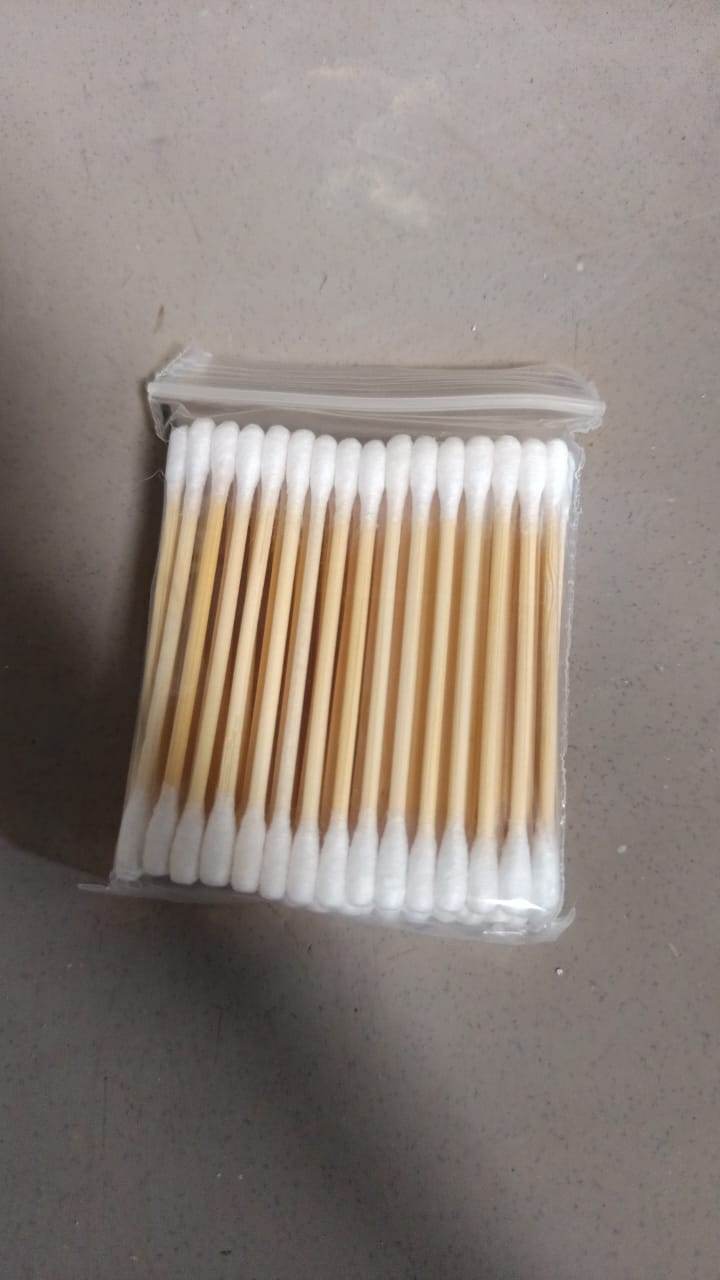 Eco-Friendly Bamboo Cotton Swabs with Wooden Handles (Pack of 20) - infinityexculsivestore.com