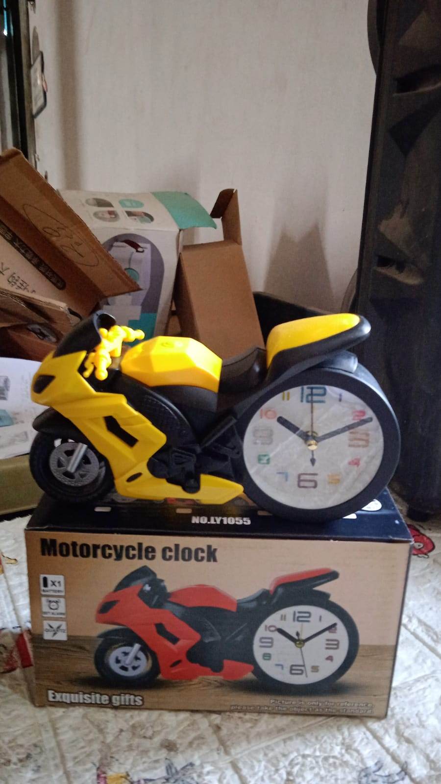 Fashioned Alarm Clock Novelty Retro Motorcycle / Motorbike Engine Style Clocks Alarm Clock Desktop Decoration Kids Gift - infinityexculsivestore.com