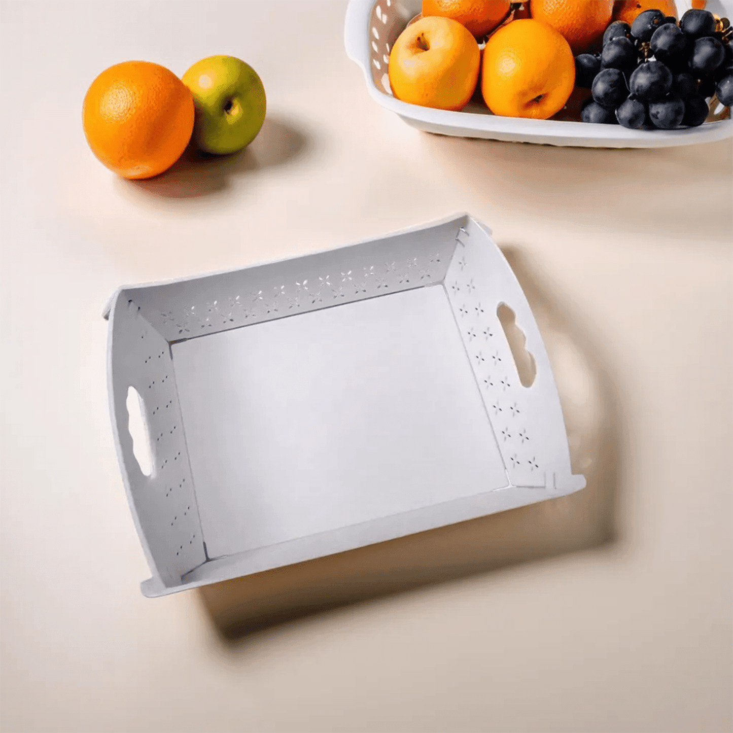 Foldable Serving Tray Plastic Serving Tray With Handle Serving Tray For Food, Kitchen, Outdoors, Restaurants (1 Pc) - infinityexculsivestore.com