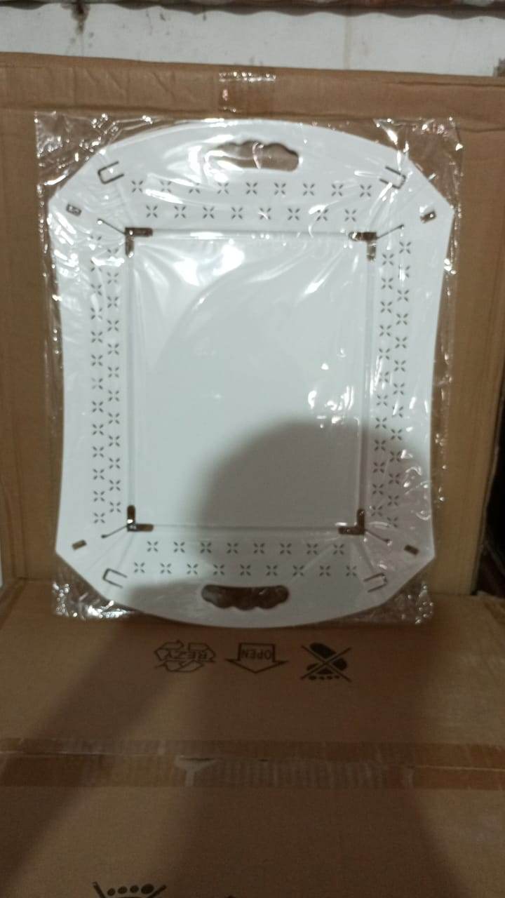 Foldable Serving Tray Plastic Serving Tray With Handle Serving Tray For Food, Kitchen, Outdoors, Restaurants (1 Pc) - infinityexculsivestore.com