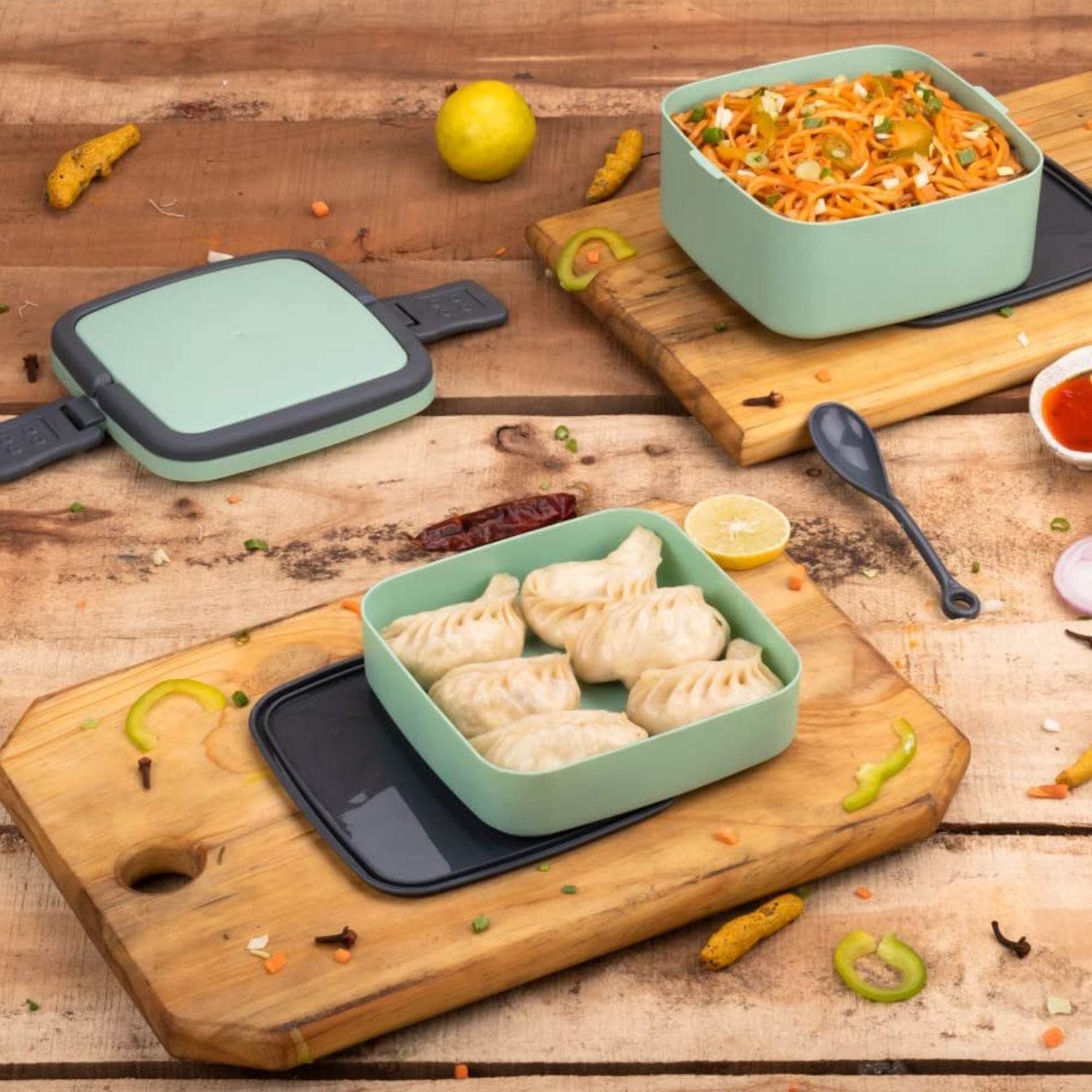 GREEN DOUBLE-LAYER PORTABLE LUNCH BOX STACKABLE WITH CARRYING HANDLE AND SPOON LUNCH BOX , Bento Lunch Box - infinityexculsivestore.com