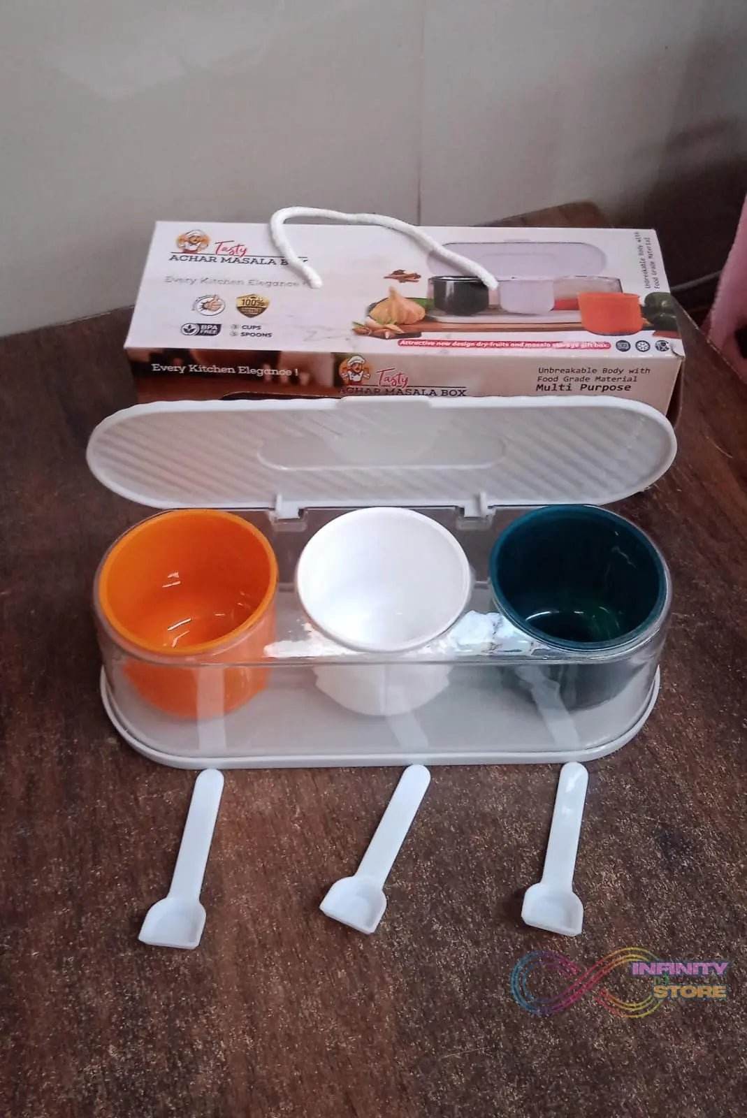 Home Kitchen 3 Grid Seasoning Spice / Masala Box Kit with Spoon (Multicolor / 1 Set) - infinityexculsivestore.com