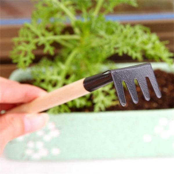 Kid's Garden Tools Set of 3 Pieces (Trowel, Shovel, Rake) - infinityexculsivestore.com