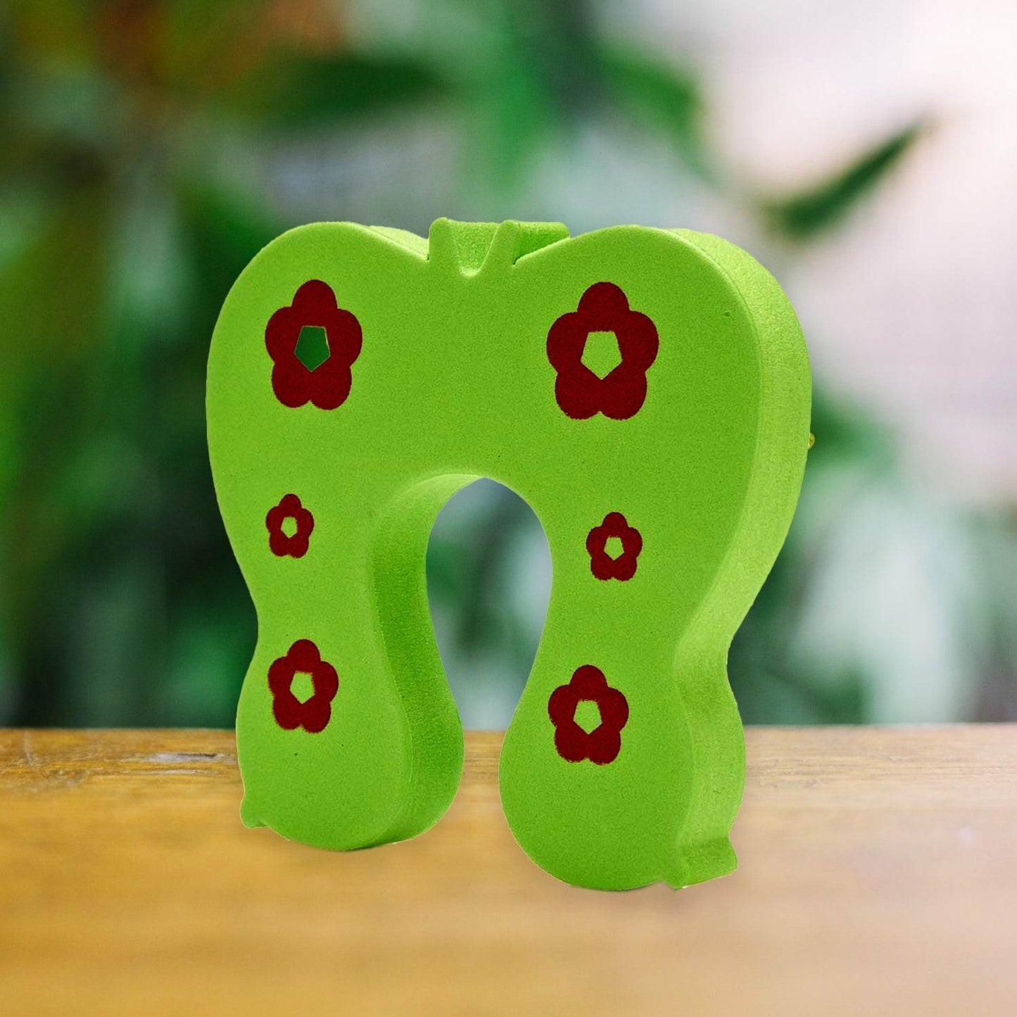 Kids Safety and Protection Finger Pich Door Guard, Baby Safety Cute Animal Security Door Stopper (1pc) - infinityexculsivestore.com