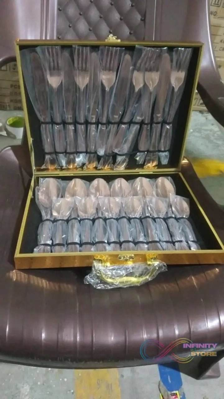Kitchen Tableware / Flatware Sets Kitchen Forks Spoons with Gift Box (24 Pcs Set) - infinityexculsivestore.com