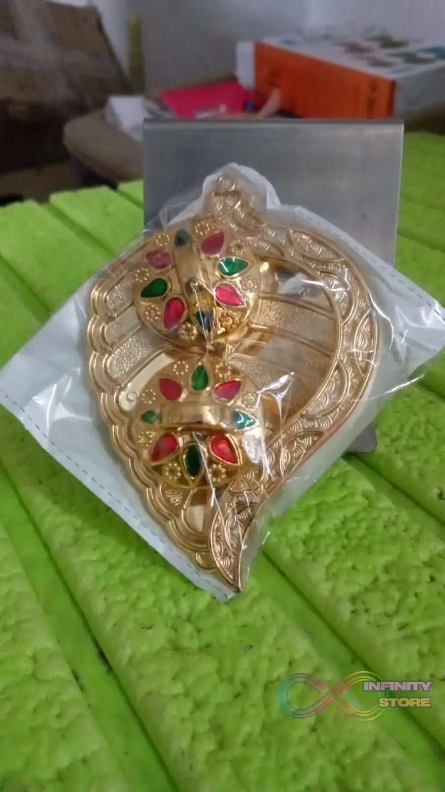 Leaf Shape Special Puja Thali (1 Pc / Mix Design) - infinityexculsivestore.com