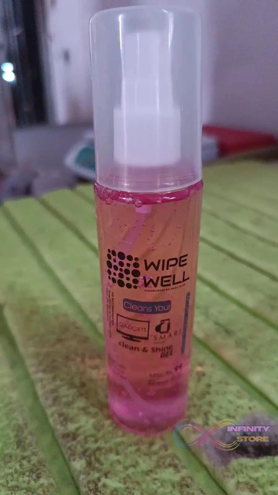 Liquid Gadget Gel Solution to Clean Mobile / Laptop Screen (100 ML) - infinityexculsivestore.com