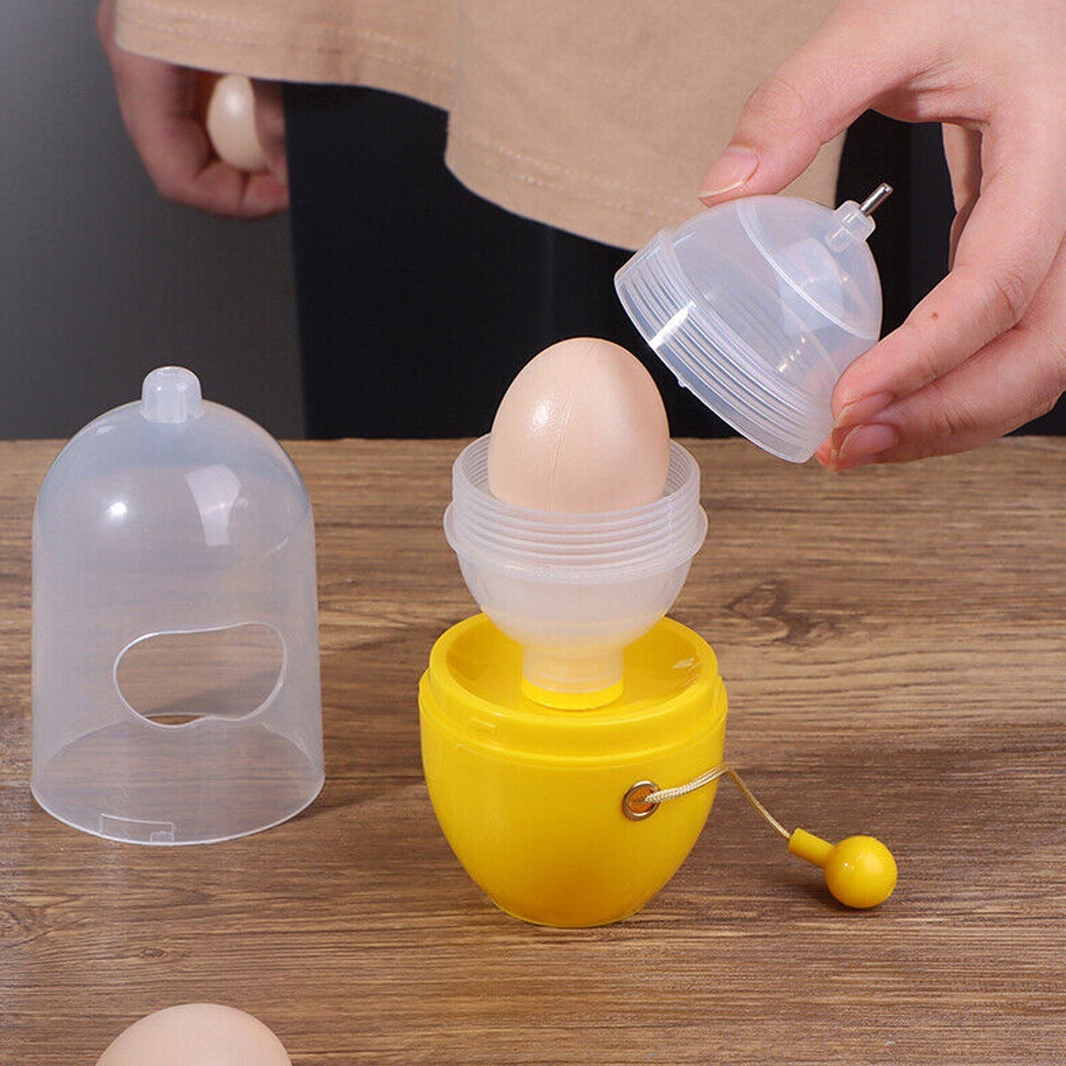 MANUAL EGG PULLER SCRAMBLER HOUSEHOLD WHITE EGG YOLK MIXER KITCHEN TOOL MIX MANUAL SCRAMBLER CONVENIENT WITHOUT BREAKING EGGS. - infinityexculsivestore.com