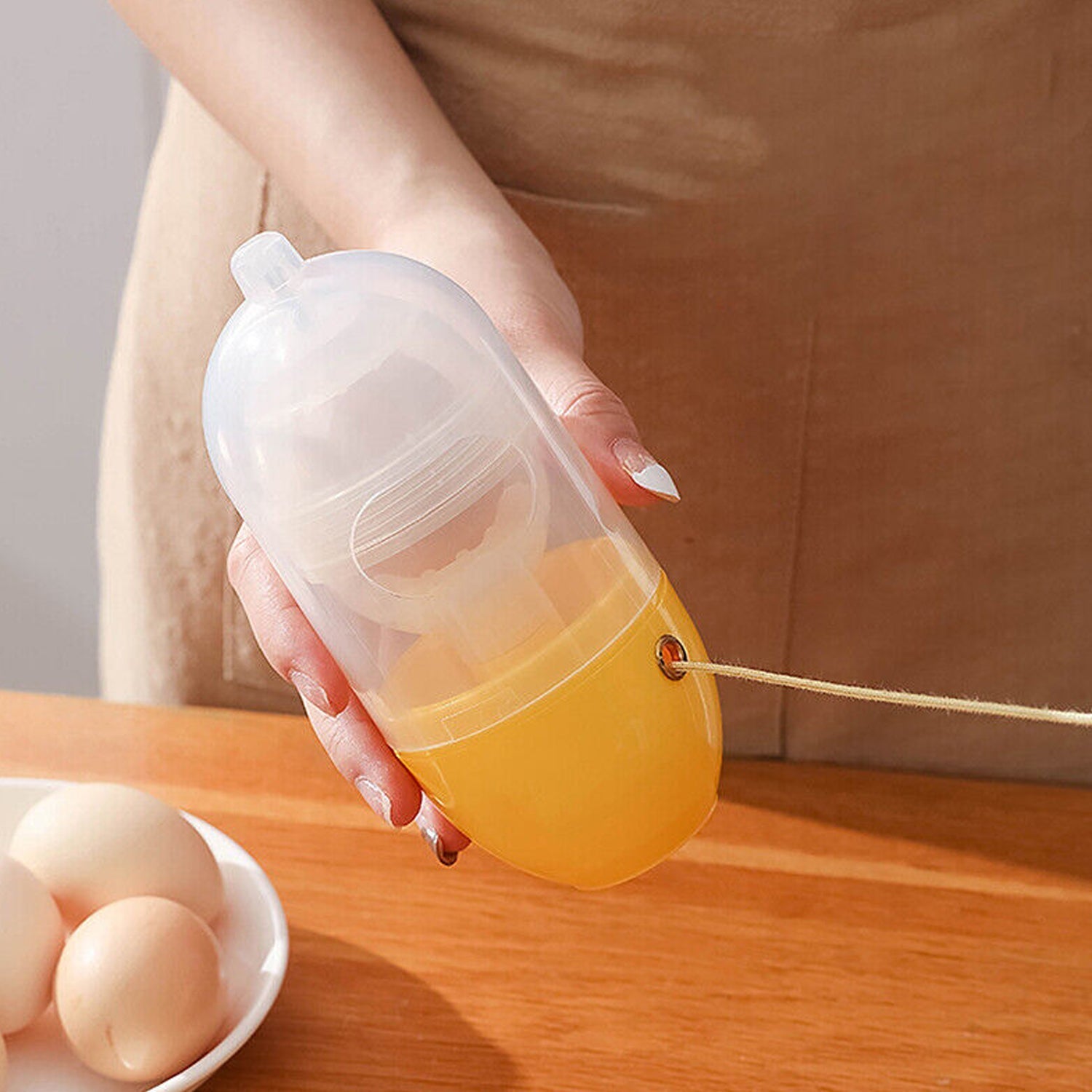 MANUAL EGG PULLER SCRAMBLER HOUSEHOLD WHITE EGG YOLK MIXER KITCHEN TOOL MIX MANUAL SCRAMBLER CONVENIENT WITHOUT BREAKING EGGS. - infinityexculsivestore.com