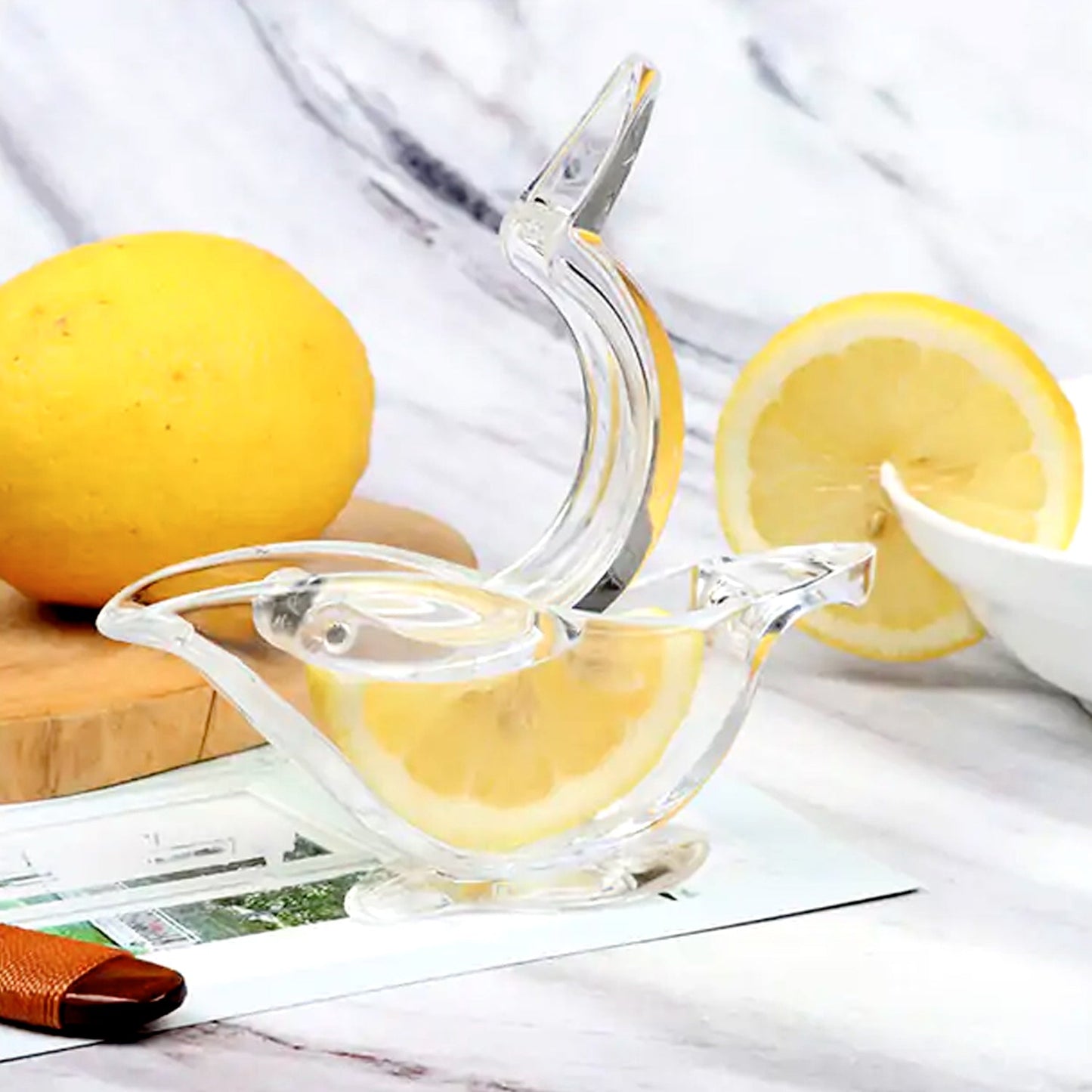 Manual Lemon Slice Squeezer - Portable Transparent Fruit Juicer, Bird - Shaped Hand Juicer for Orange, Lemon & Lime (Color Box) - infinityexculsivestore.com