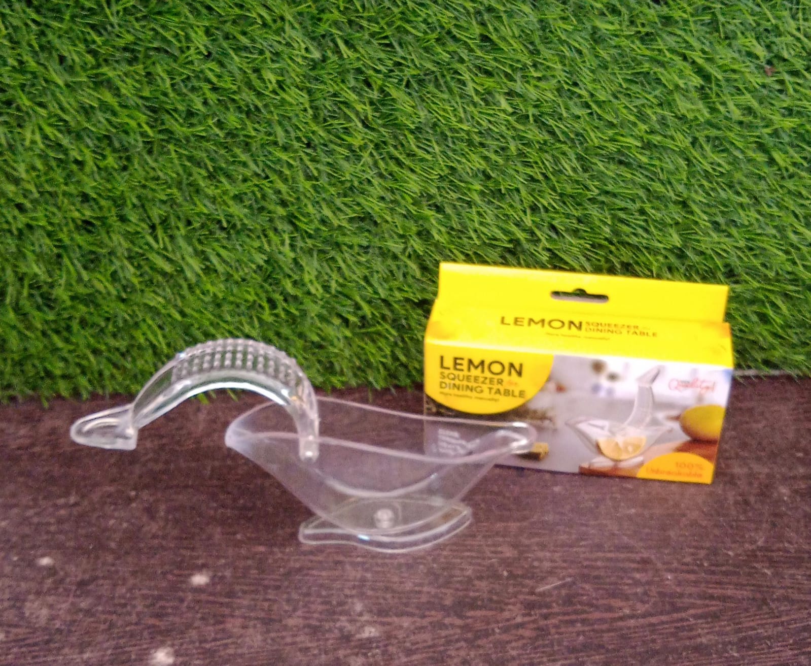 Manual Lemon Slice Squeezer - Portable Transparent Fruit Juicer, Bird - Shaped Hand Juicer for Orange, Lemon & Lime (Color Box) - infinityexculsivestore.com