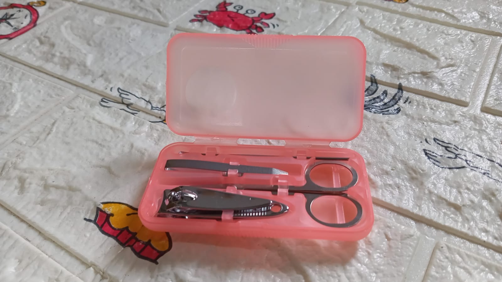 Mini Nail Clipper Set Beauty Nail Tool Set Multifunctional Beauty Set With Plastic Storage Case, (4 Pc Set) - infinityexculsivestore.com