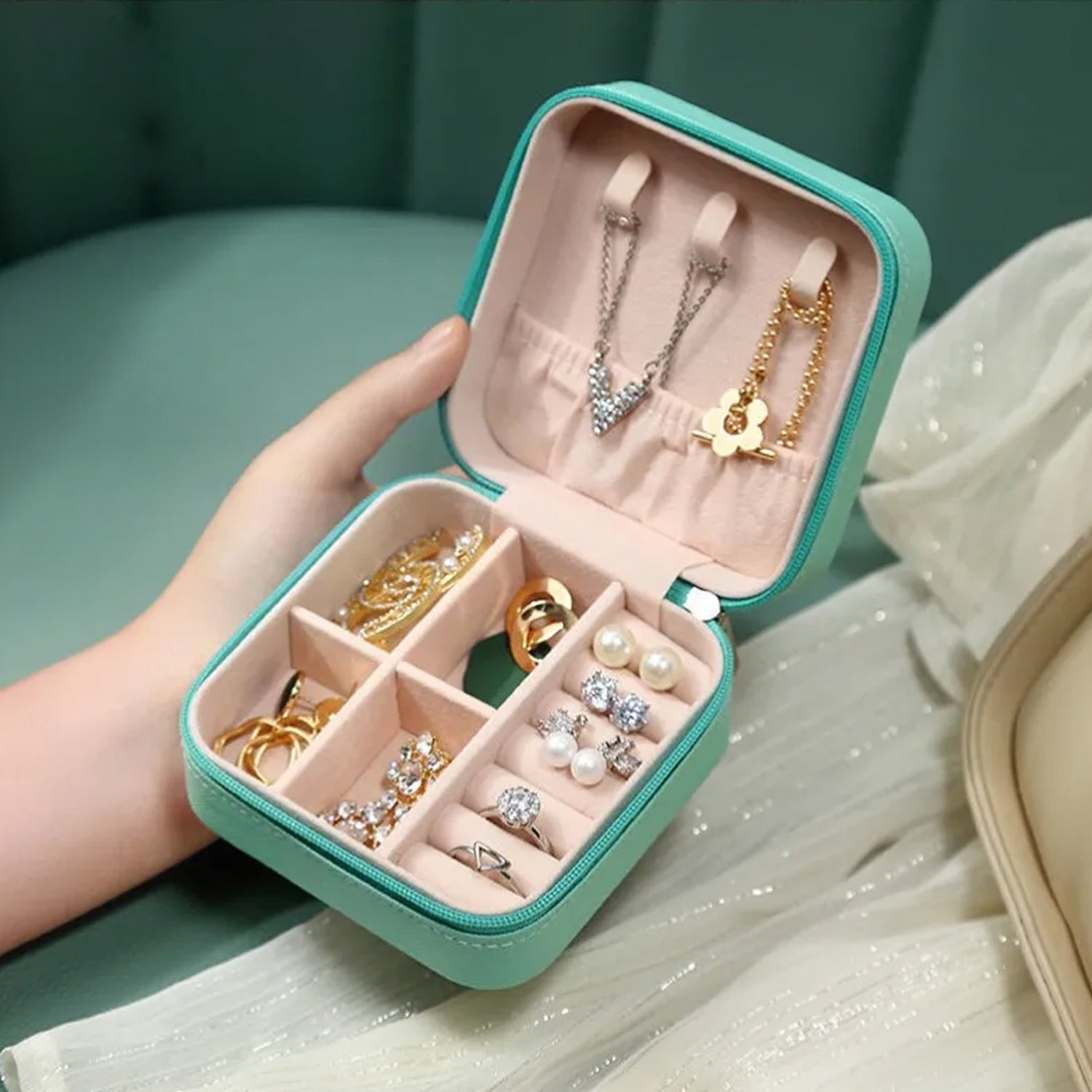 Mini PU Leather jewellery Box for Travel & Storage - infinityexculsivestore.com