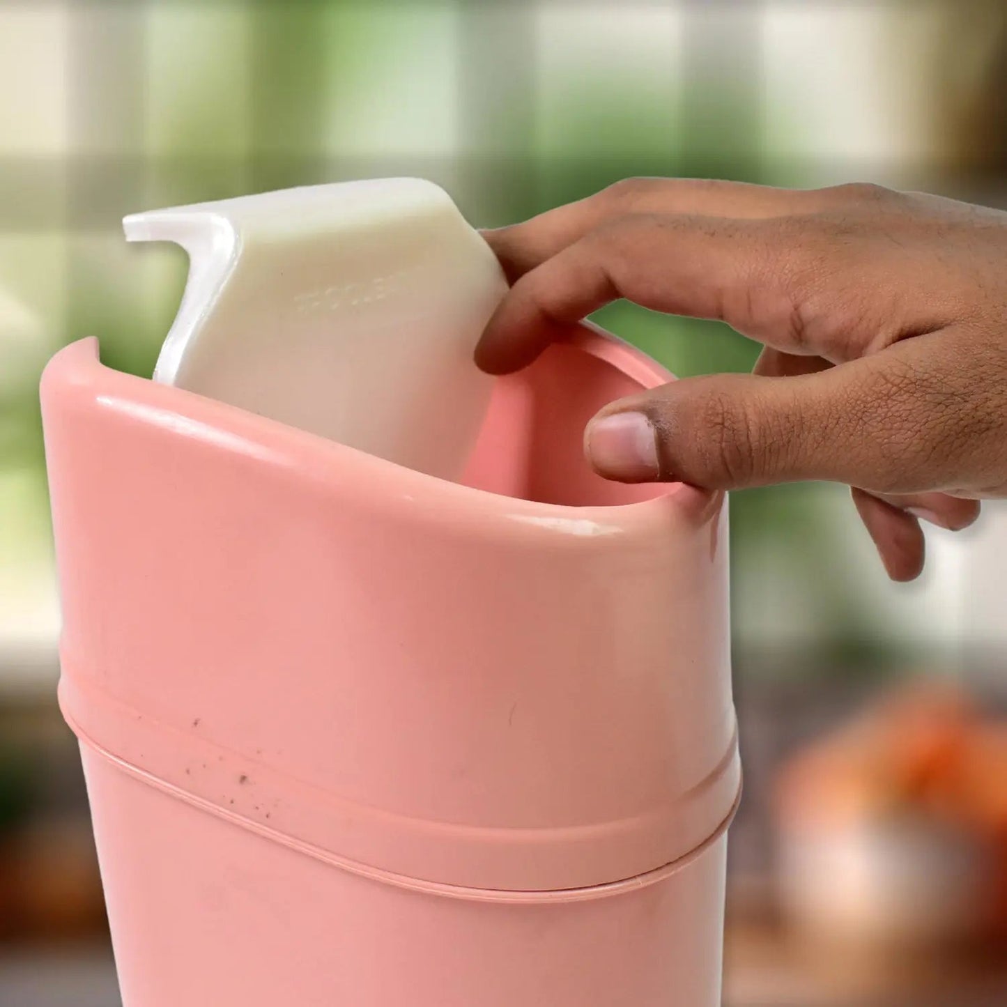 Mini Trash Can, Dustbin Plastic Garbage Can with Lid (1 Pc) - infinityexculsivestore.com