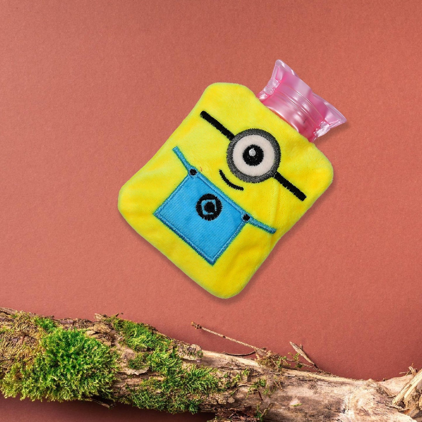 Minions small Hot Water Bag with Cover for Pain Relief, Neck, Shoulder Pain and Hand, Feet Warmer, Menstrual Cramps. - infinityexculsivestore.com