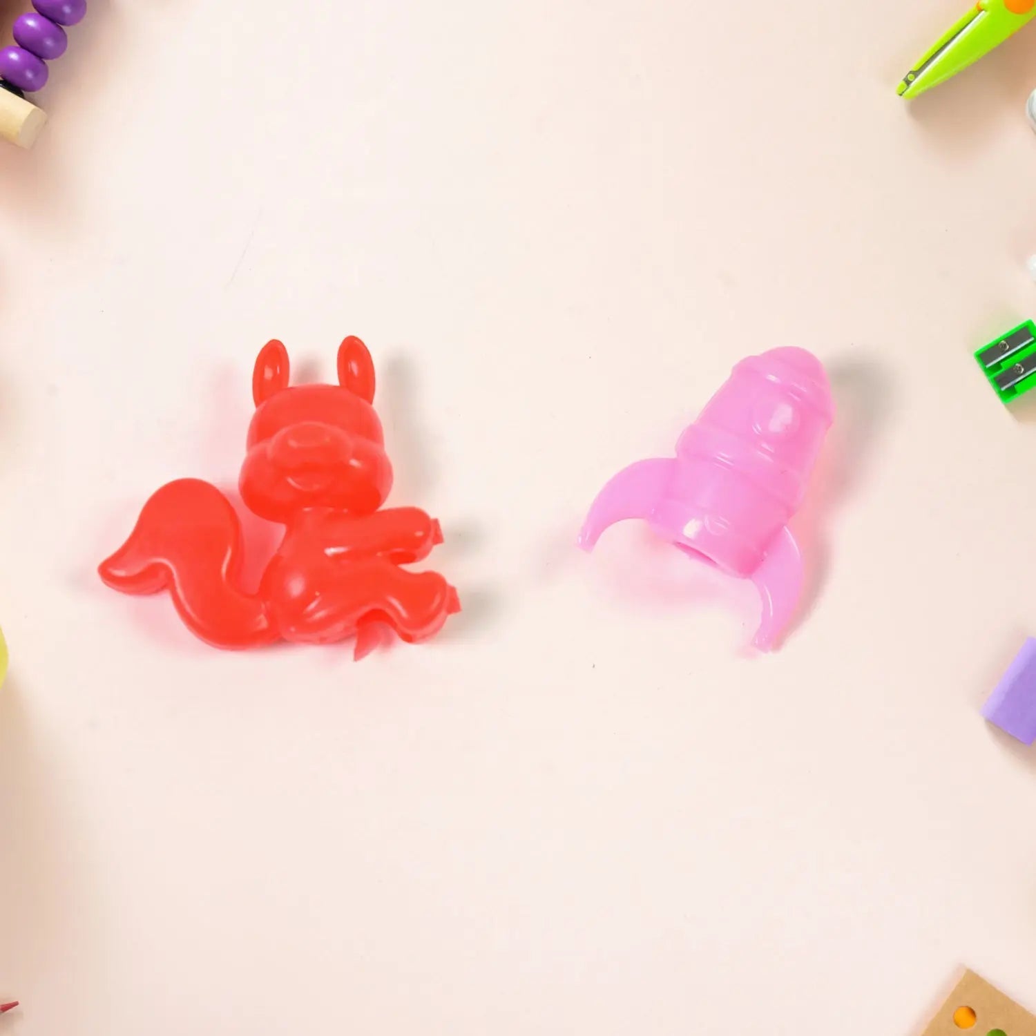 Mix Character, Monkey, Fish, Cat Pencil Top Promotional toys (1 Pc / Mix Colour & Design) - infinityexculsivestore.com